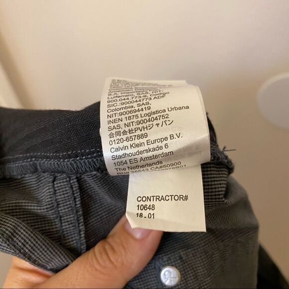 Calvin Klein Jeans Mens black gray print Shorts with pockets -36 - Picture 10 of 11